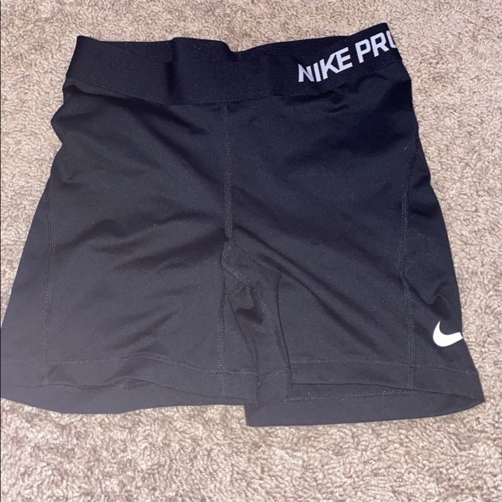 another pair of nike pros!